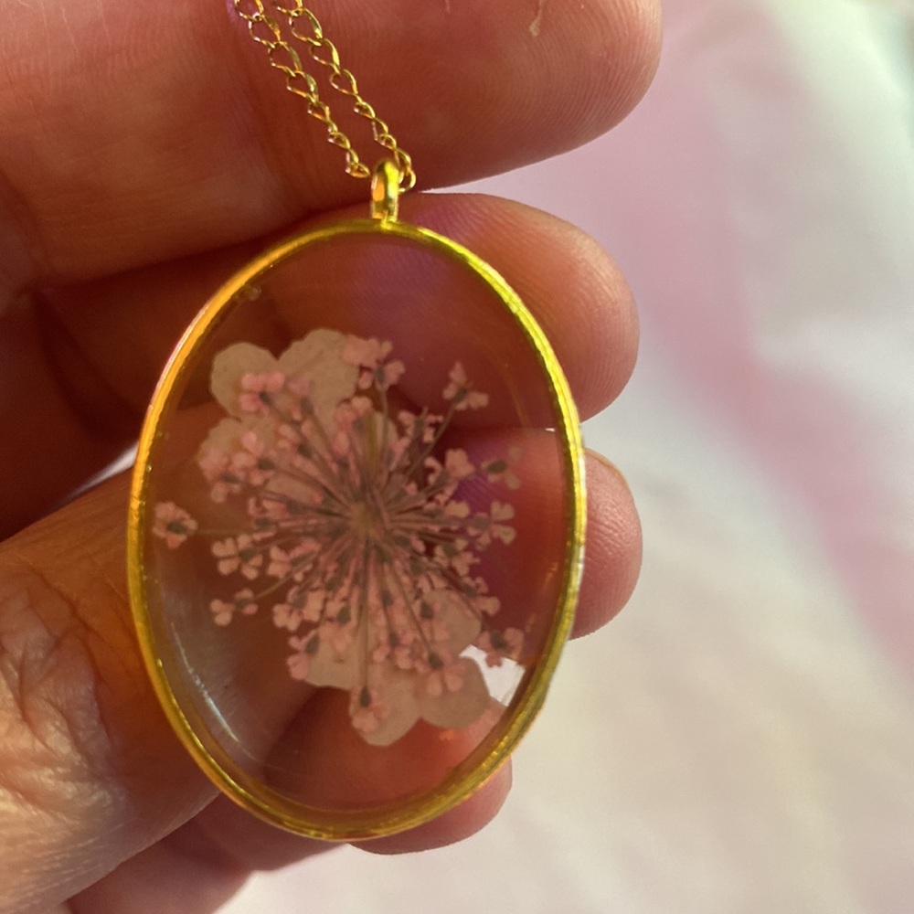Pink on pink pressed flower necklace. - Picture 4 of 5